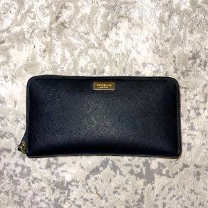 Kate Spade large zip around wallet